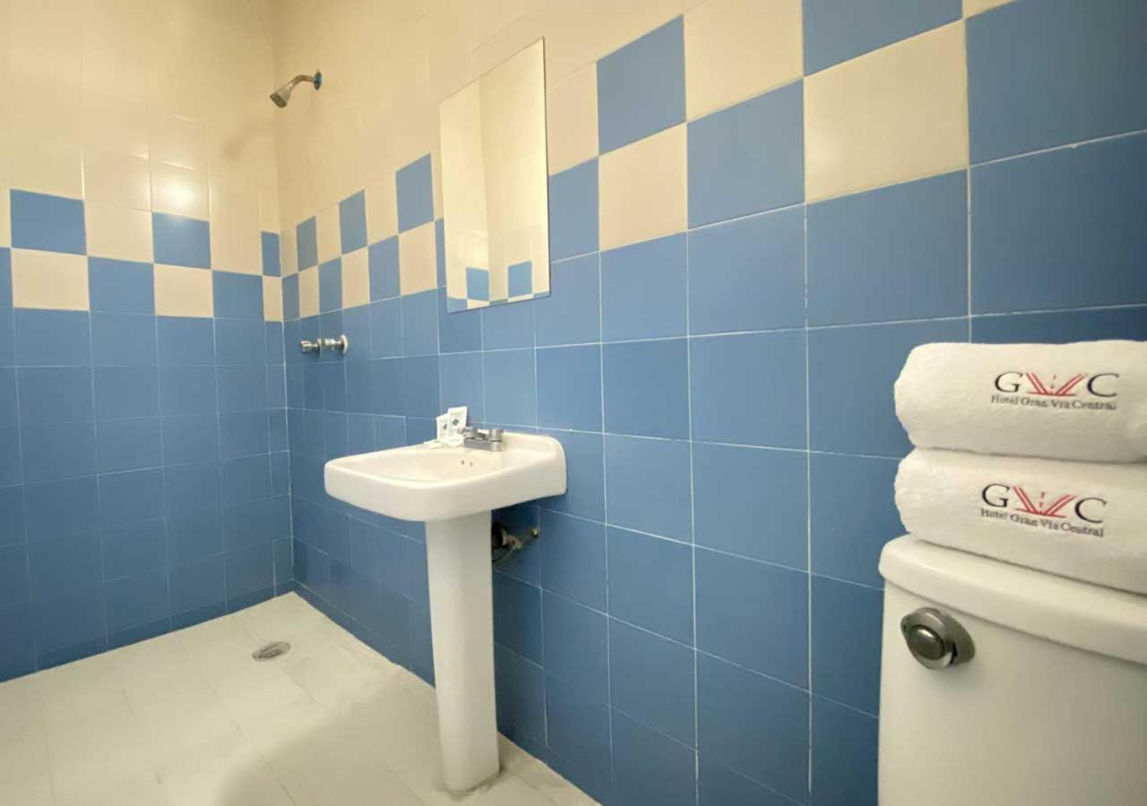 Hotel Gran Via Central Мексико Сити Екстериор снимка